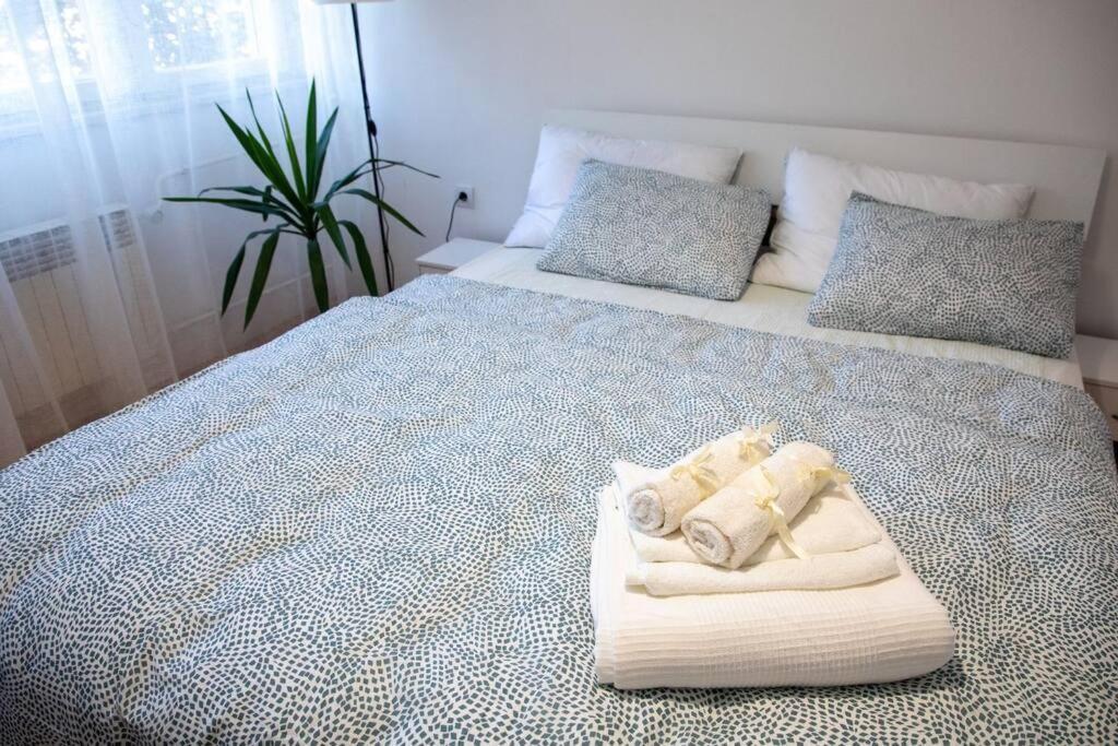 Dora Apartment Ni Eksteriør billede