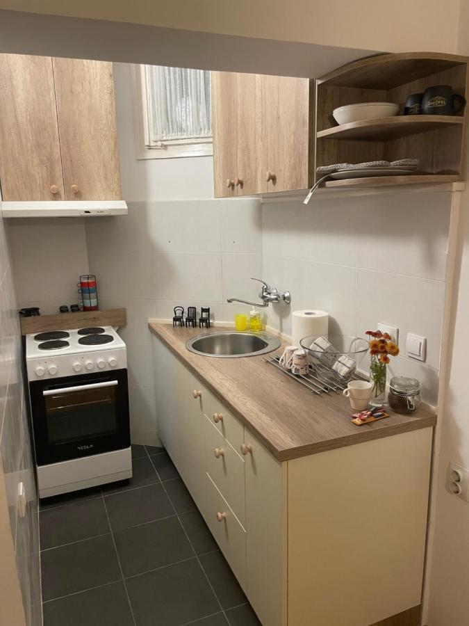 Dora Apartment Ni Eksteriør billede